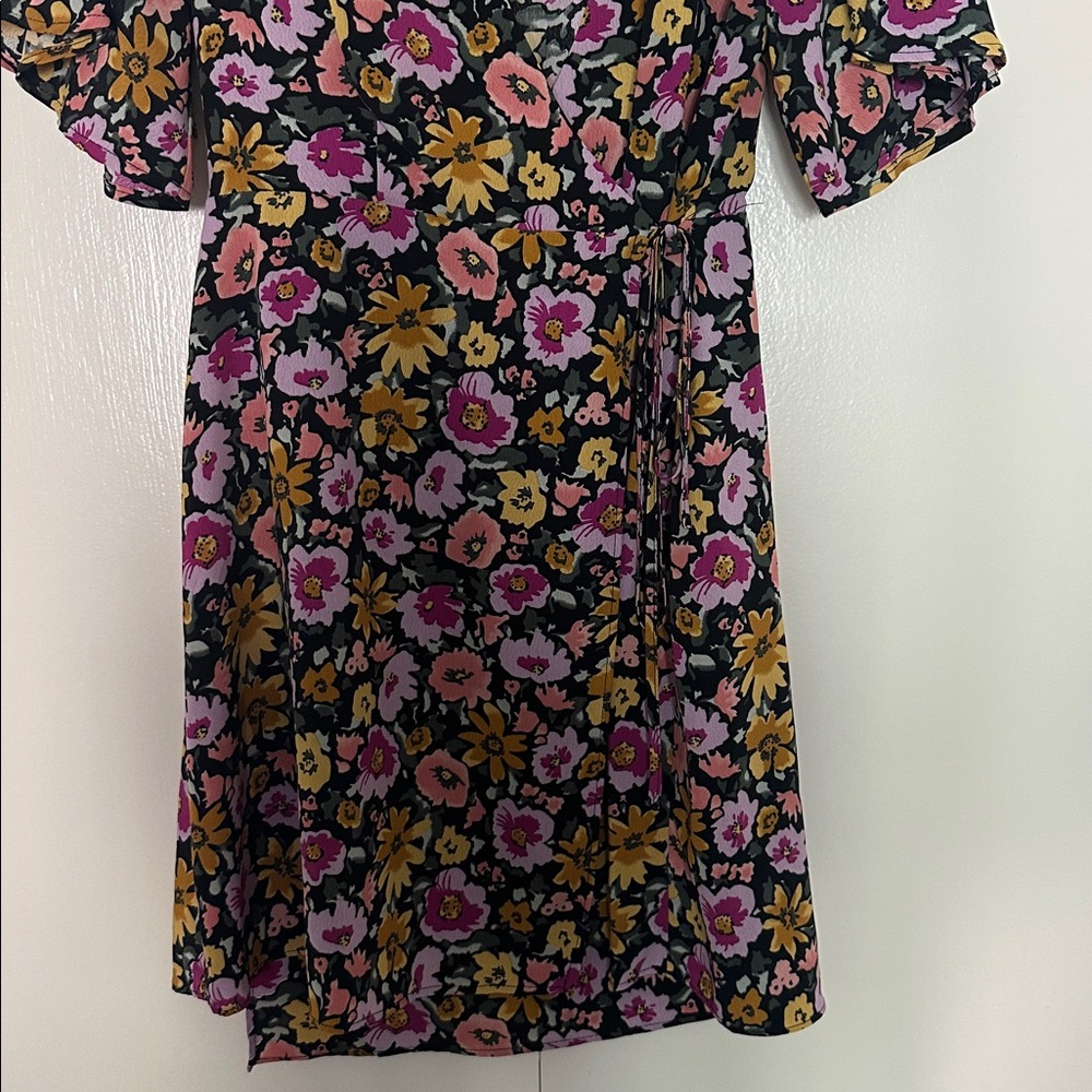 TOP SHOP FLORAL PRINT RUFFLE SLEEVE MINI DRESS - Picture 4 of 4